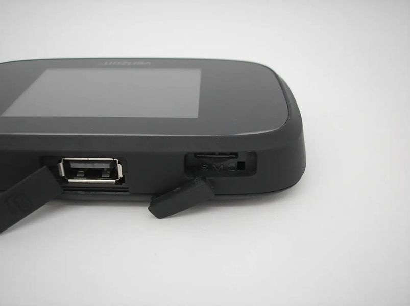 Автомобильный комплект 4G Wi‐Fi Novatel MiFi 7730L + 2 антенны Shark 6895 фото